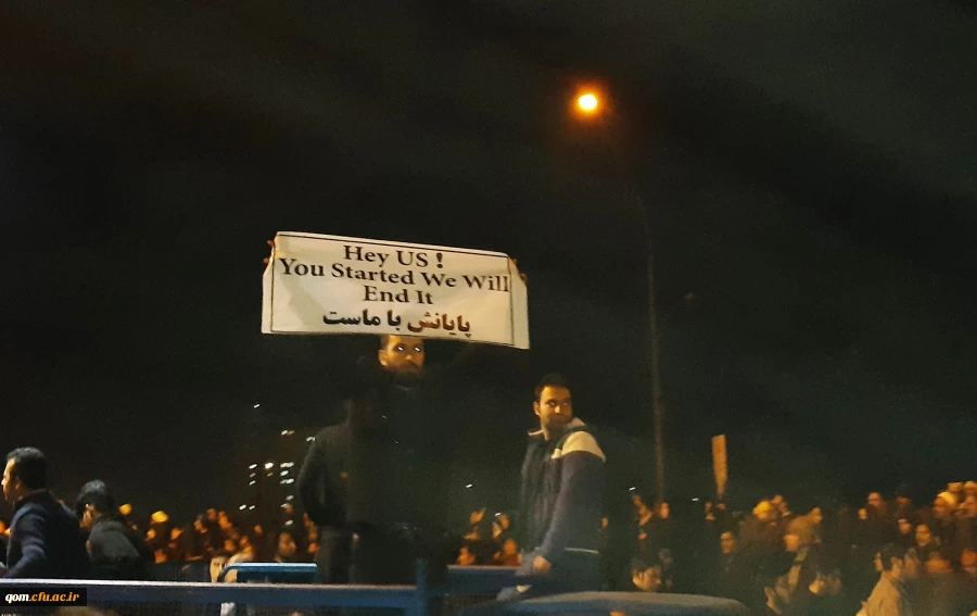 بدرقه با شکوه ابدان مطهر سردار رشید اسلام حاج قاسم سلیمانی و همرزمان مجاهدش توسط مردم انقلابی قم  10