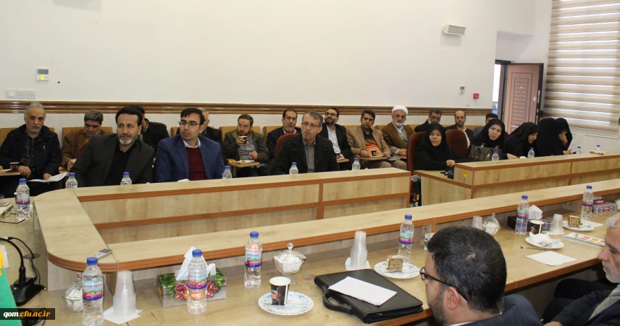 برگزاری جلسه کرسی نظریه پردازی ترویجی با موضوع ادبی بودن مثنوی گلشن راز شیخ محمود شبستری  3