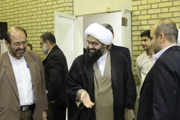 بزرگداشت دهه مبارک فجر و چهلمین روز شهادت سردار دل ها حاج قاسم سلیمانی در شهر مقدس قم 2