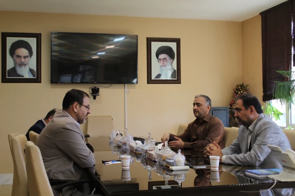 دیدار حسن محمدپور با مدیرکل راه و شهر سازی استان قم 