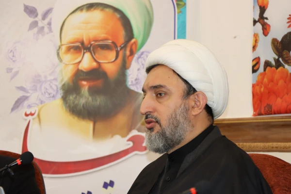 ویژه برنامه محفل انس با قرآن مجید و بزرگداشت مقام معلم و دهه سرآمدی آموزش دانشگاه فرهنگیان استان قم 2