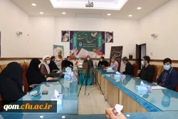 ویژه برنامه محفل انس با قرآن مجید و بزرگداشت مقام معلم و دهه سرآمدی آموزش دانشگاه فرهنگیان استان قم 4