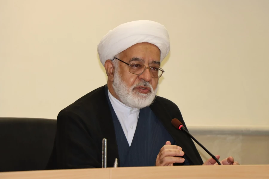 بازدید حسن محمدپور سرپرست مدیریت امور پردیس های استان قم از پژوهشگاه حوزه و دانشگاه 3