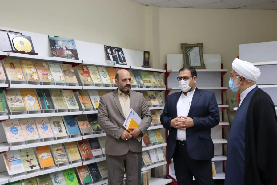 بازدید حسن محمدپور سرپرست مدیریت امور پردیس های استان قم از پژوهشگاه حوزه و دانشگاه 5
