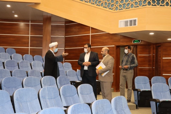 بازدید حسن محمدپور سرپرست مدیریت امور پردیس های استان قم از پژوهشگاه حوزه و دانشگاه 6