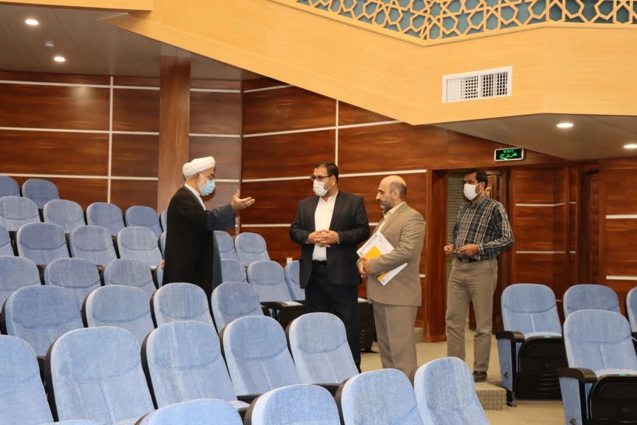 بازدید حسن محمدپور سرپرست مدیریت امور پردیس های استان قم از پژوهشگاه حوزه و دانشگاه 6