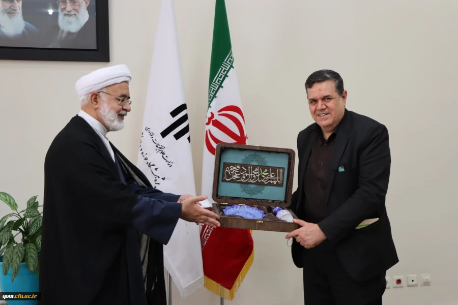 آلبوم تصویری مراسم رونمایی 5 عنوان کتاب درسی دانشگاه فرهنگیان
 2