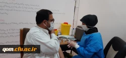 انجام واکسیناسیون همکاران و اساتید دانشگاه فرهنگیان استان قم 4