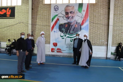 بازدید حسن محمد پور از پایگاه واکسیناسیون حضرت فاطمه الزهرا(س) مستقر در مرکز شهید مدنی(ره)