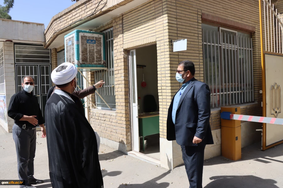 بازدید حمسن محمد پور از پایگاه واکسیناسیون حضرت فاطمه الزهرا(س) مستقر در مرکز شهید مدنی(ره) 5