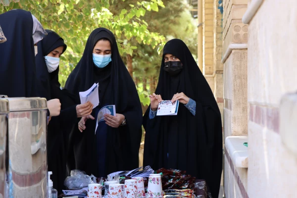 برگزاری آیین استقبال از نودانشجومعلمان پردیس حضرت معصومه(س) 4