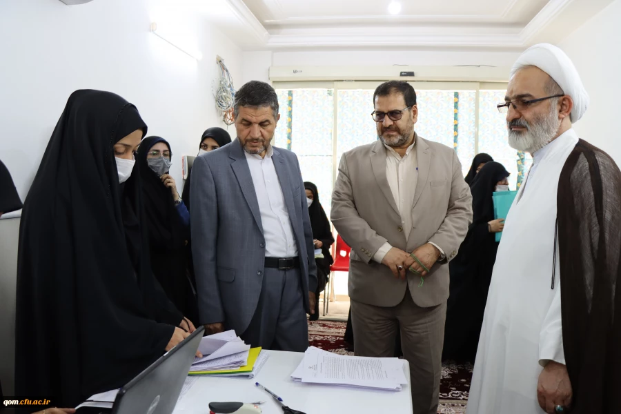 بازدید مدیرکل آموزش پرورش از فرآیند مصاحبه 2