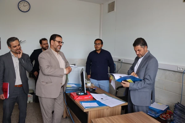 بازدید مدیرکل آموزش پرورش از فرآیند مصاحبه 4