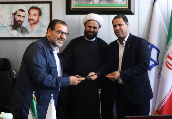تودیع و معارفه سرپرست جدید مدیریت های استانی دانشگاه فرهنگیان استان قم