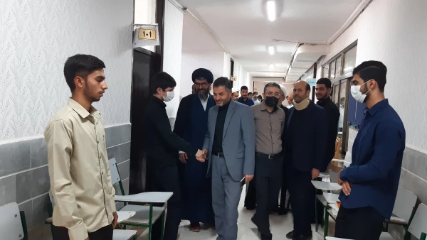 بازدید مدیرکل آموزش و پرورش استان قم از فرآیند مصاحبه قبول شدگان چند برابر ظرفیت دانشگاه فرهنگیان 9