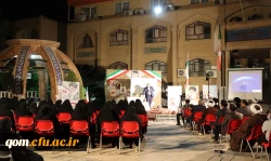 دفاع مقدس حادثه ای بی نظیر بود زیرا ملتی به تنهایی در مقابل یک دنیا ایستاد. 7