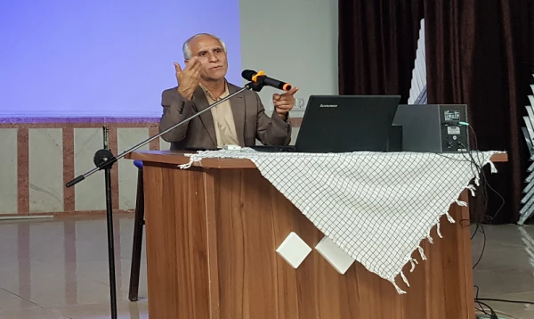 کارگاه آموزشی تغذیه ویژه دانشجو معلمان، استادان و کارکنان به مناسبت هفته سلامت و بهداشت 2