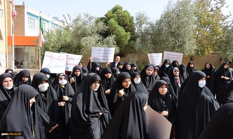 جلسه پرسش و پاسخ آزاد اندیشی با موضوع عفاف و پوشش  12