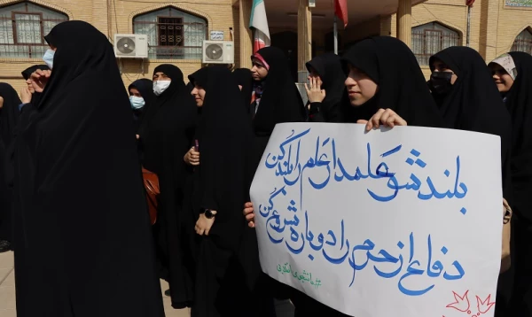 اعلام انزجار دانشجو معلمان دختر پردیس حضرت معصومه(س) از حوادث اخیر 8