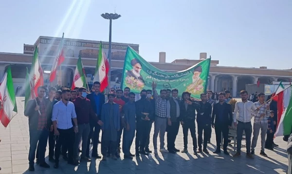 حضور دانشجو معلمان انقلابی دانشگاه فرهنگیان استان قم در راهپیمایی یوم اله 13 آبان 2