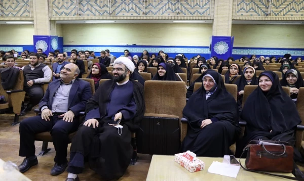 اختتامیه اولین همایش بزرگ فعالان و حافظان قرآنی دانشگاه فرهنگیان سراسر کشور 4