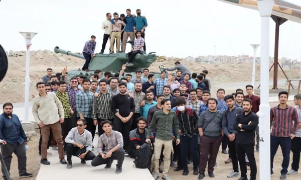 بازدید دانشجو معلمان مرکز شهید مدنی(ره) از نمایشگاه آسمان اقتدار سپاه پاسداران انقلاب اسلامی ایران  6