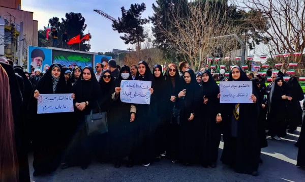 حضور پر شور و شعور دانشجومعلمان و کارکنان دانشگاه فرهنگیان استان قم در راهپیمائی یوم الله 22 بهمن  5