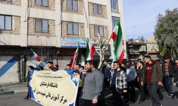 حضور پر شور و شعور دانشجومعلمان و کارکنان دانشگاه فرهنگیان استان قم در راهپیمائی یوم الله 22 بهمن  9