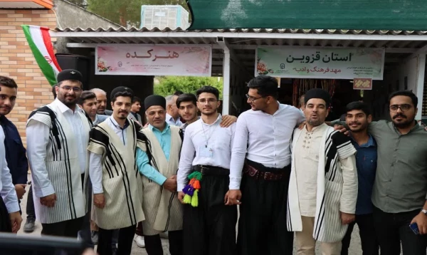 نخستین جشنواره اقوام و فرهنگ ها در پردیس آیت الله طالقانی (ره) قم  4