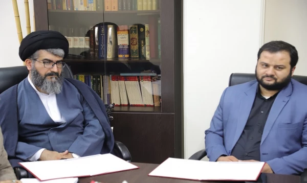 عقد تفاهم نامه همکاری دانشگاه فرهنگیان استان قم با جهاد دانشگاهی استان قم انجام شد 3