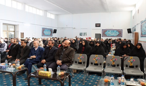 مراسم تکریم و معارفه روسای جدید و پیشین دانشگاه فرهنگیان استان قم 7