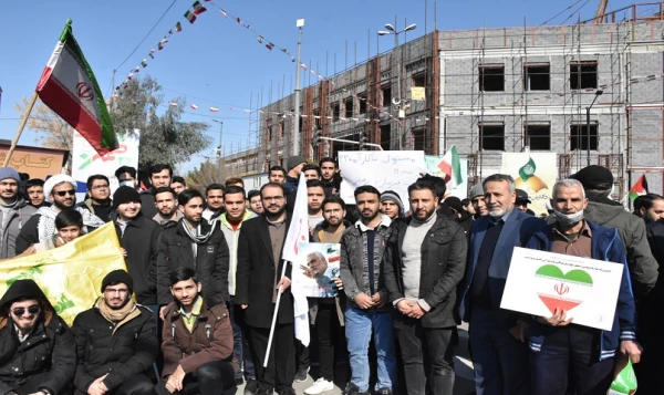 حضور پرشور دانشجو معلمان،اساتید و کارمندان دانشگاه فرهنگیان در راهپیمایی 22 بهمن 1403 7