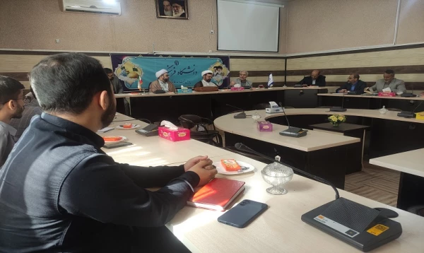 نشست هماهنگی کنگره شهدا با حضور نماینده ریاست دانشگاه فرهنگیان، مسئولان، کارشناسان فرهنگی و دانشجویان  4