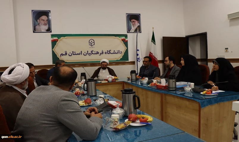 بازدید مدیریت کارورزی و مدارس وابسته دانشگاه فرهنگیان از روند اجرای کارورزی در استان قم 7