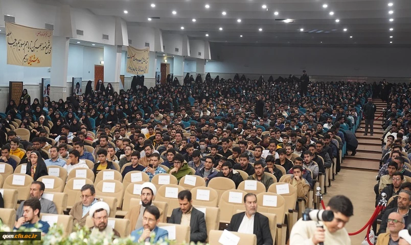 با حضور با شکوه دانشجو معلمان و مسئولان دستگاه های اجرایی استان برگزار شد.  6